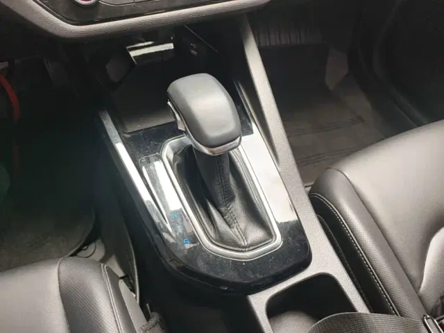Ford Escort — Фото автомобиля 13