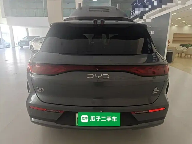 BYD Tang L — Фото автомобиля 5