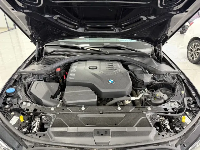BMW 3 Series — Фото автомобиля 14