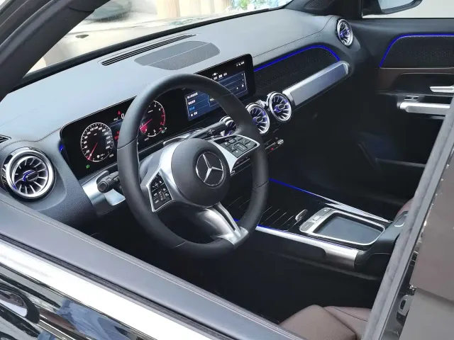 Mercedes-Benz GLB-Class — Фото автомобиля 11
