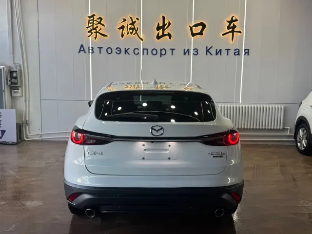 Mazda CX-4 — Фото автомобиля 8