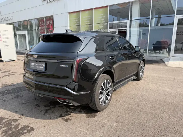 Cadillac XT5 — Фото автомобиля 15