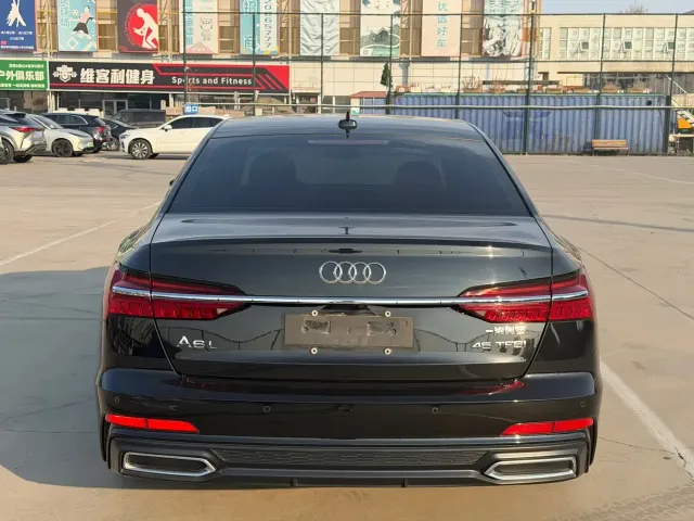 Audi A6L — Фото автомобиля 5