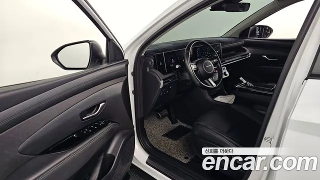 Hyundai Tucson NX4 — Фото автомобиля 10