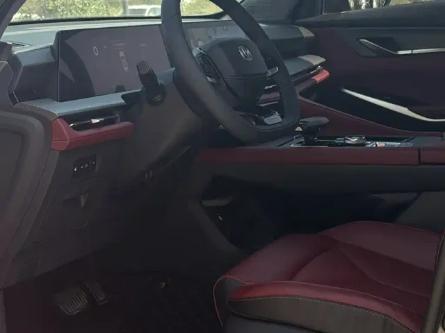 Changan CS75 Plus — Фото автомобиля 14