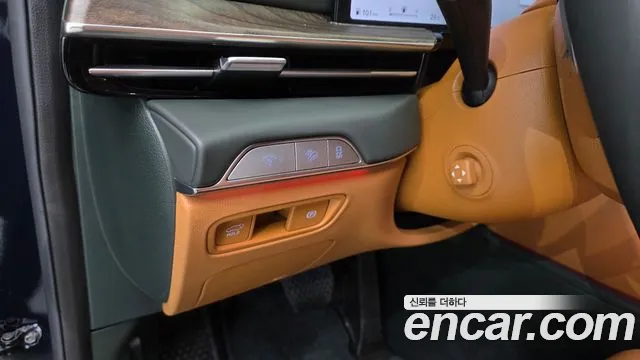 Genesis GV80 — Фото автомобиля 30