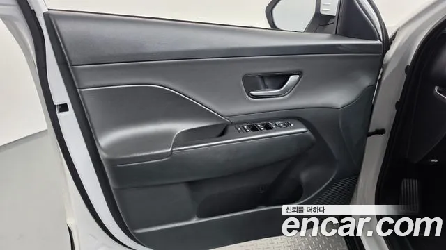 Hyundai Kona — Фото автомобиля 13