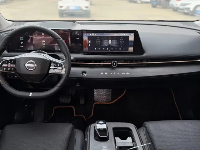Nissan Ariya — Фото автомобиля 17