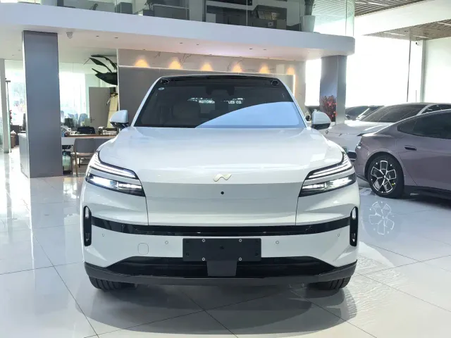 Onvo L80 — Фото автомобиля 2