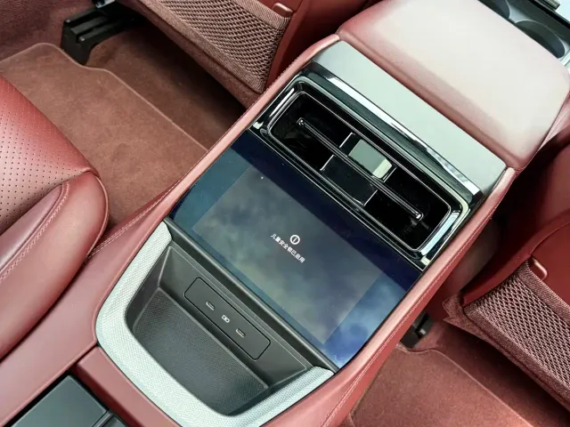 Porsche Panamera — Фото автомобиля 22