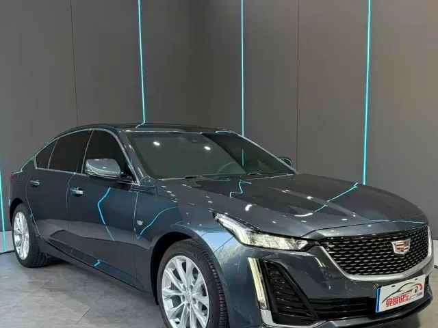 Cadillac CT5 — Фото автомобиля 3