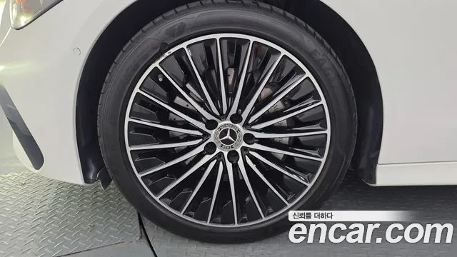Mercedes-Benz CLE-Class — Фото автомобиля 5