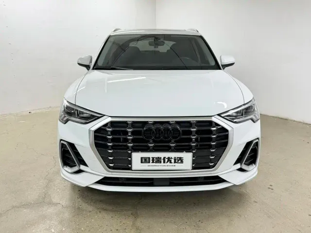 Audi Q3 — Фото автомобиля 2