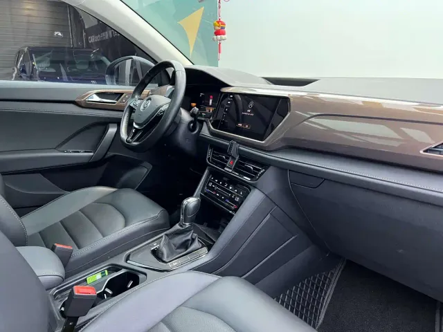 Volkswagen Tharu — Фото автомобиля 18