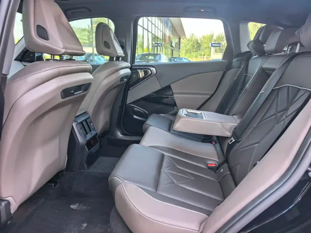 BMW X3 — Фото автомобиля 12
