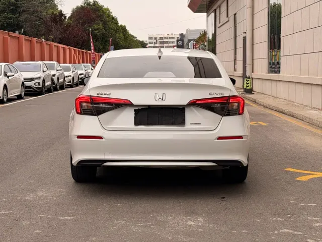 Honda Civic — Фото автомобиля 5