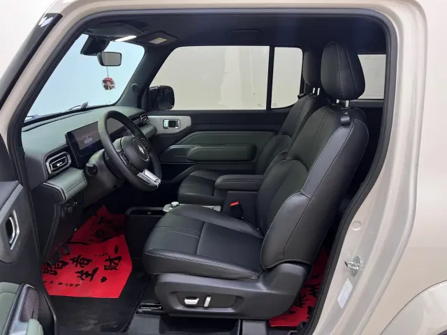 Baojun Yep — Фото автомобиля 14