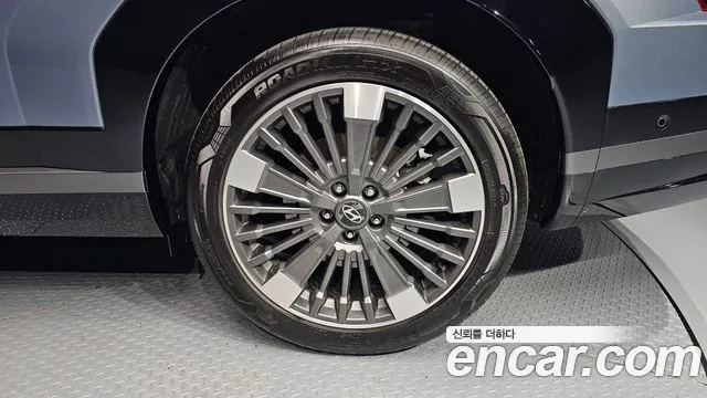 Hyundai Santa Fe — Фото автомобиля 6