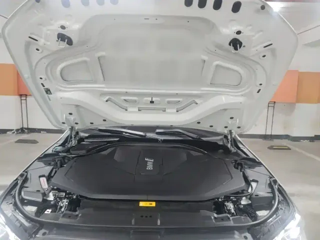 BMW i5 — Фото автомобиля 24