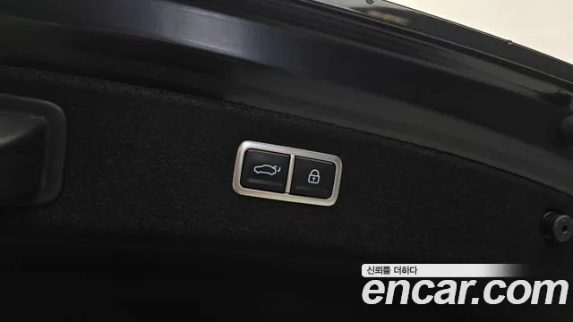 Genesis G80 Бензин 3.5 турбо AWD — Фото автомобиля 20