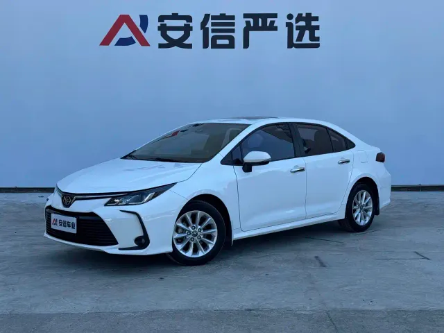 Фотография автомобиля — Toyota Corolla