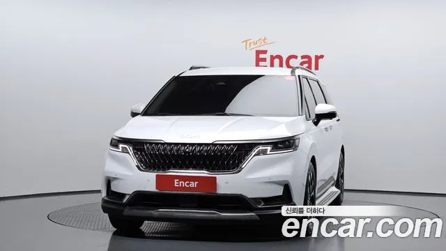 Kia Canival Carnival 4 поколение Бензин 7 мест Noblesse — Фото автомобиля 3