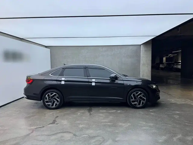 Volkswagen Sagitar — Фото автомобиля 5