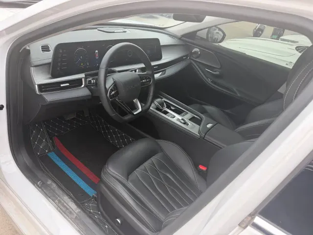 Chery Arrizo 8 — Фото автомобиля 7