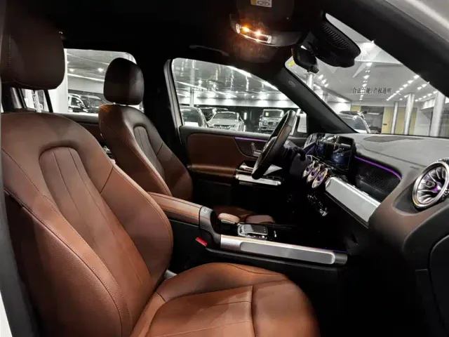 Mercedes-Benz GLB-Class — Фото автомобиля 19