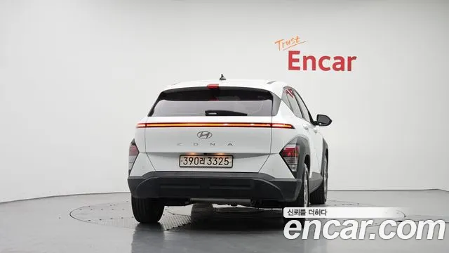 Hyundai Kona SX2 — Фото автомобиля 4