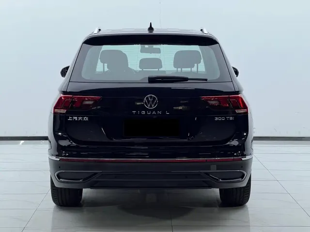 Volkswagen Tiguan L — Фото автомобиля 23