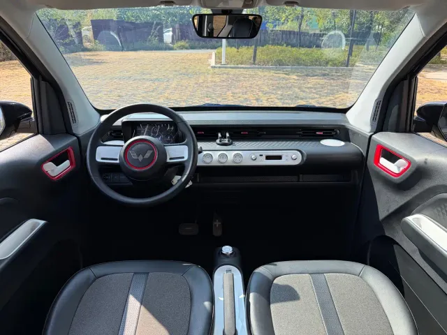 Wuling Hongguang Mini EV — Фото автомобиля 7