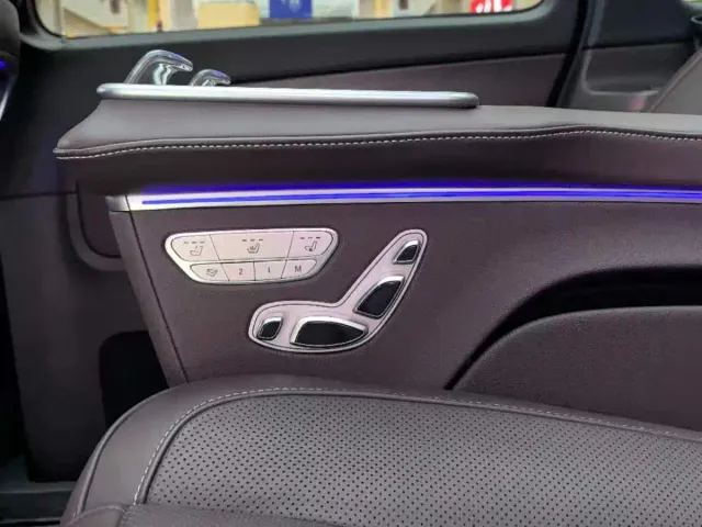 Mercedes-Benz V-Class — Фото автомобиля 17