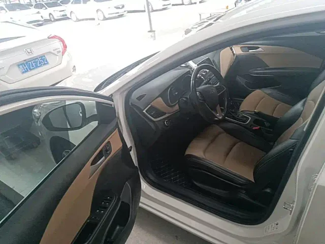 Chevrolet Monza — Фото автомобиля 15
