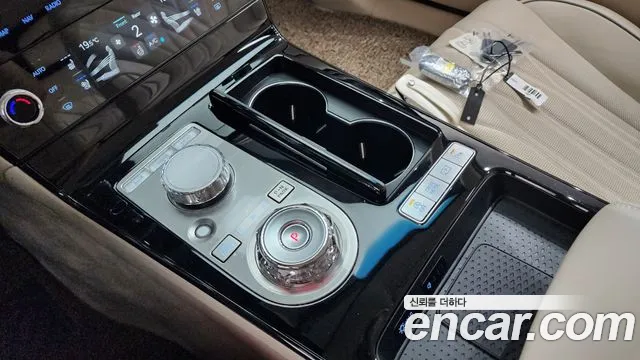 Genesis G80 Бензин 2.5 турбо 2WD — Фото автомобиля 4