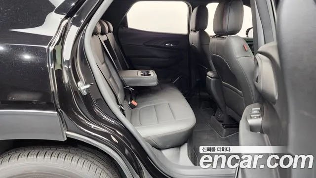 Chevrolet Trailblazer — Фото автомобиля 12