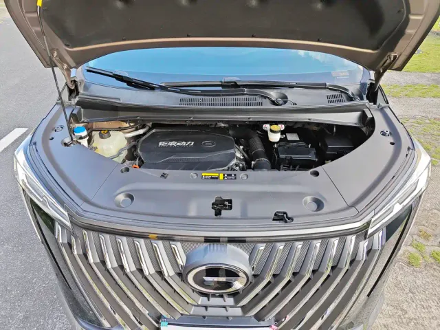 GAC Trumpchi M8 — Фото автомобиля 21