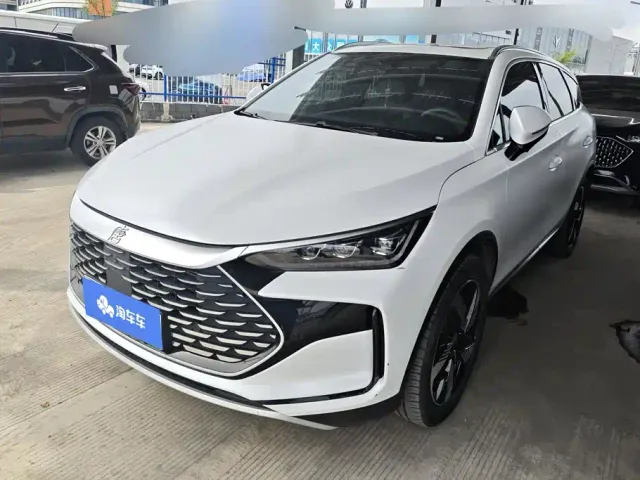 Фотография автомобиля — BYD Tang