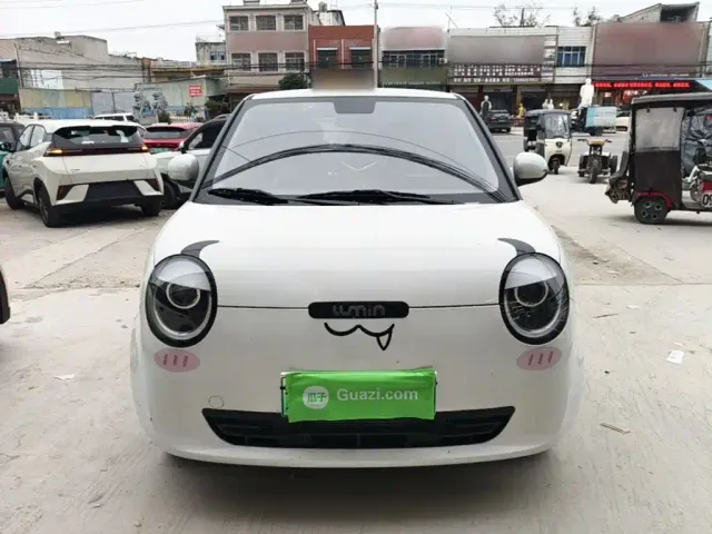 Changan Lumin — Фото автомобиля 2