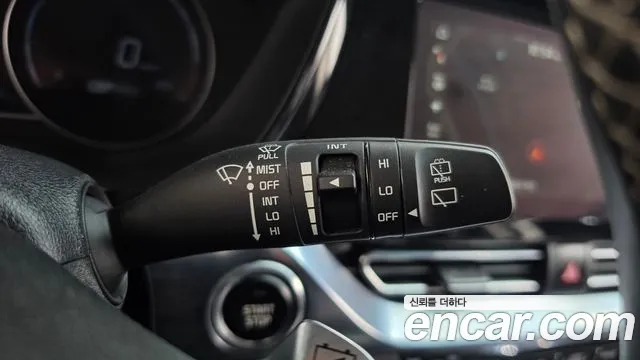 Kia Niro — Фото автомобиля 25