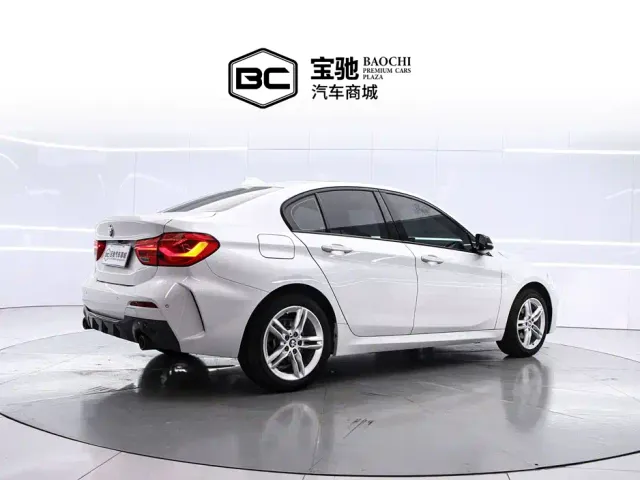 BMW 1 Series — Фото автомобиля 3