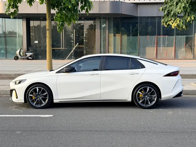GAC Trumpchi Emkoo — Фото автомобиля 19