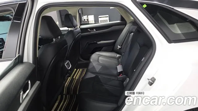 Kia K5 Новый K5 3 поколение 2.0 LPi(Для проката) — Фото автомобиля 11