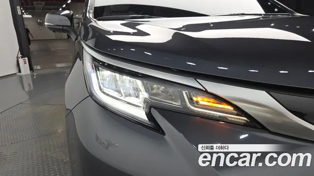 Toyota Sienna — Фото автомобиля 20