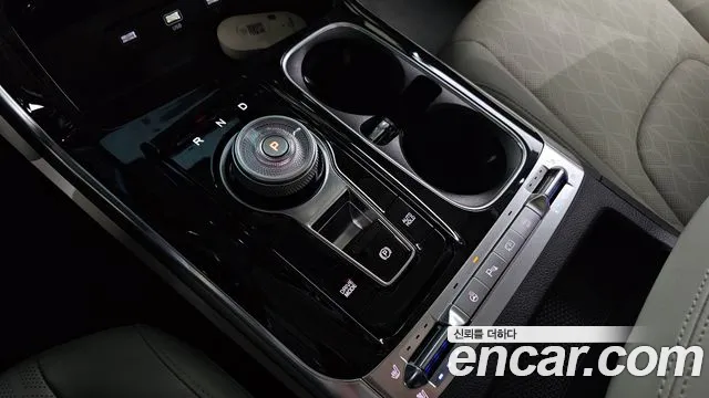 Kia Carnival 4th Gen — Фото автомобиля 12
