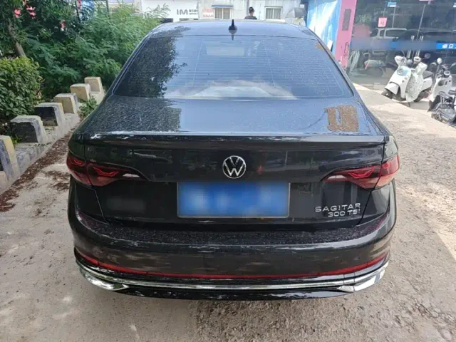 Volkswagen Sagitar — Фото автомобиля 5