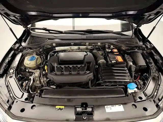 Volkswagen Passat — Фото автомобиля 17