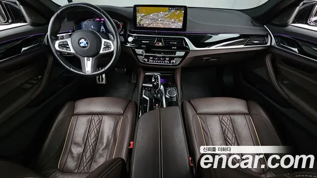 BMW 5 Series G30 — Фото автомобиля 7