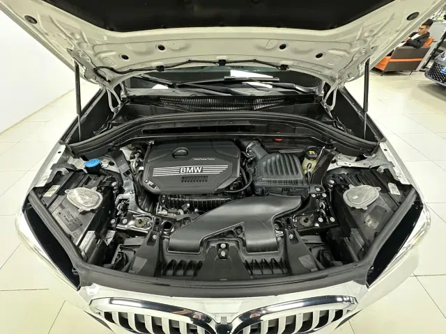 BMW X1 — Фото автомобиля 4