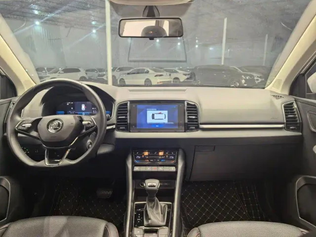 Skoda Karoq — Фото автомобиля 7